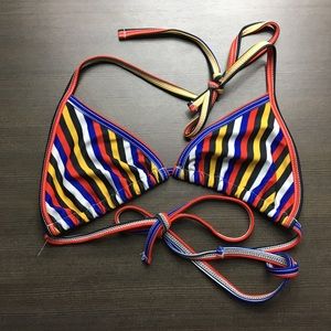 AMERICAN APPAREL BIKINI TOP-size small